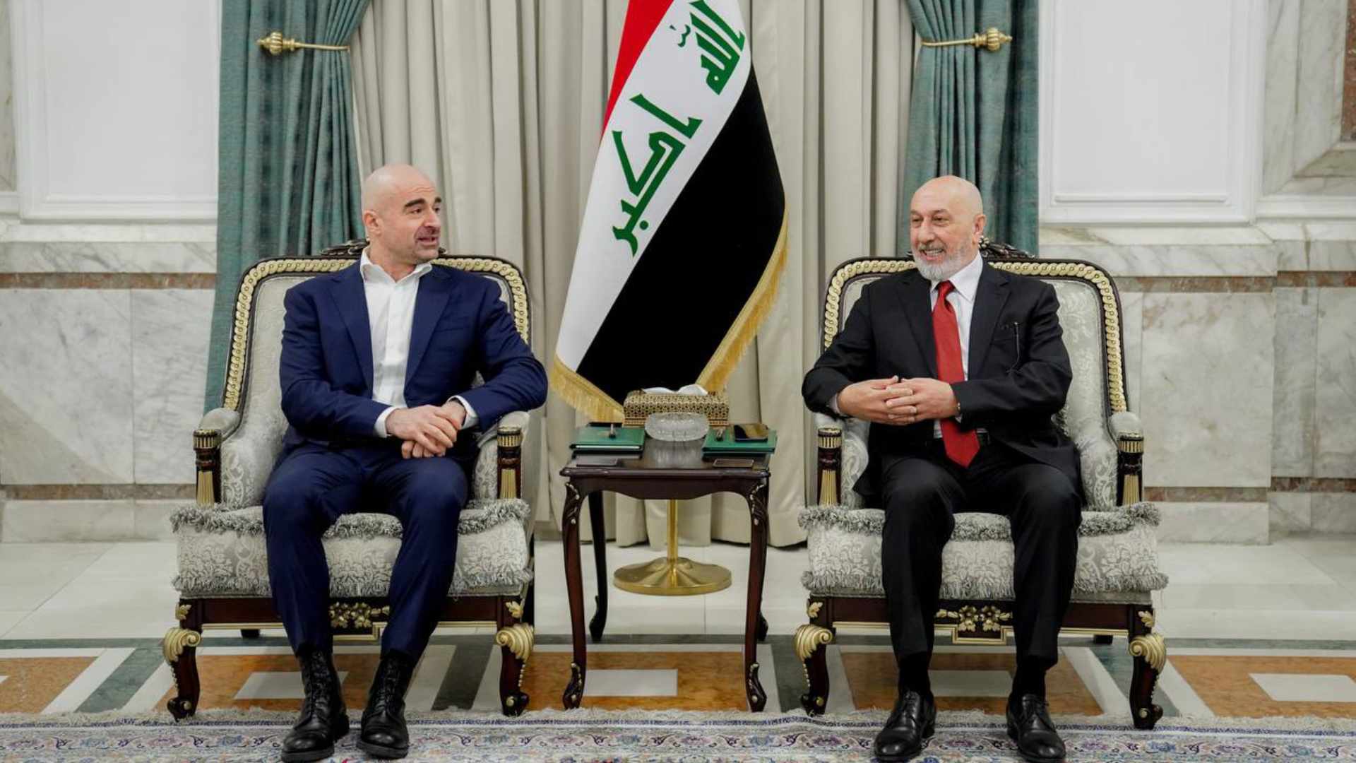 رئيس الجمهورية يؤكد لرئيس الاتحاد الوطني أهمية تعزيز التعاون بين بغداد والاقليم